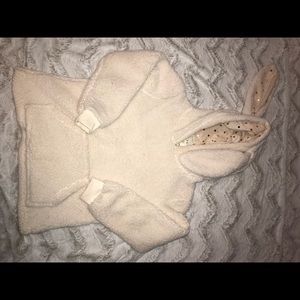 White Fuzzy sweatshirt